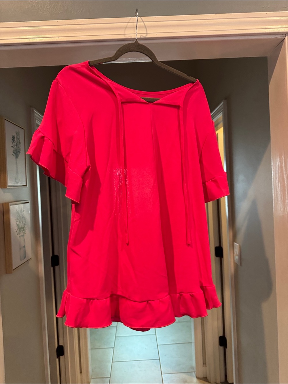 Women's Pink Ruffle-Hem Short Sleeve Top
